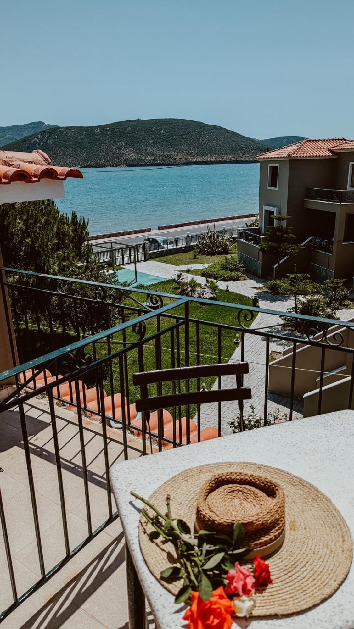 Ariadnes Holiday Accommodation I Apidias Lakos Esterno foto