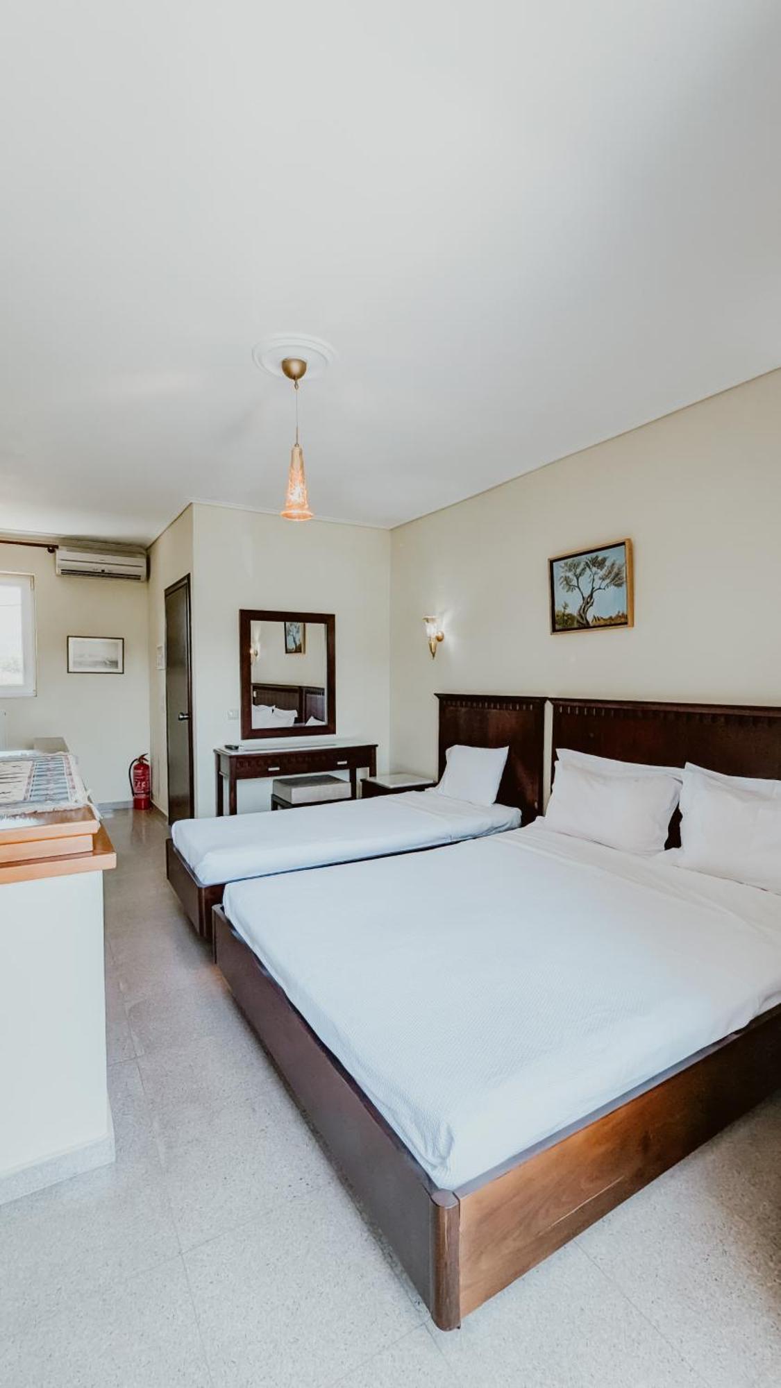 Ariadnes Holiday Accommodation I Apidias Lakos Esterno foto